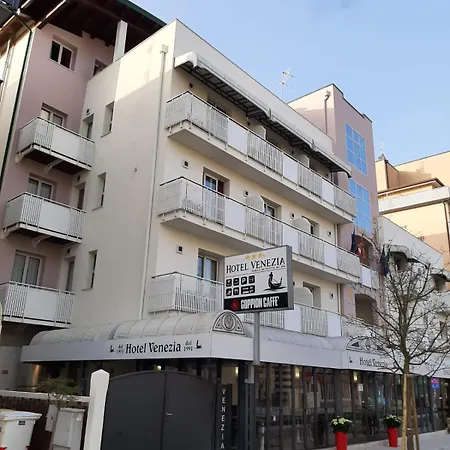 Venezia Hotel 3*